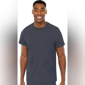 Med Couture RothWear Men's Westcott Three-Pocket Top
